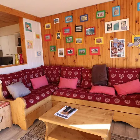 Spacieux Avec Balcon, 3 Pieces, 8 Pers., Au Pied Des Pistes, Proche Commerces Et Services - Fr-1-502-440 * Tignes
